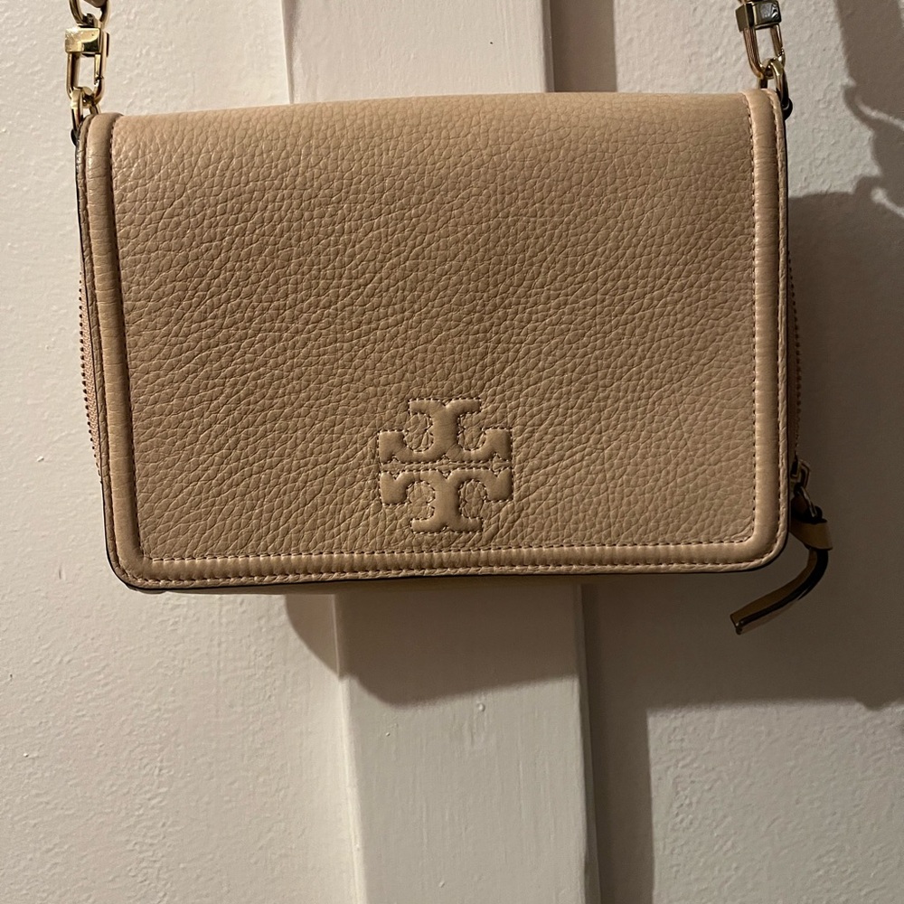 Tory Burch Pink Leather Crossbody Bag/Wallet